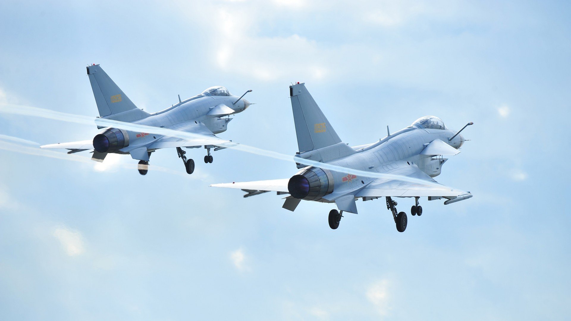 “帕布罗·马特拉：阿根廷美洲狮队的进攻与防守双重核心”